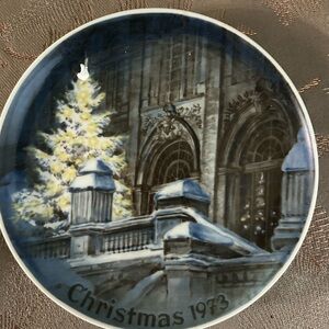 Eschenbach Castle of Nymphenburg collectors plate